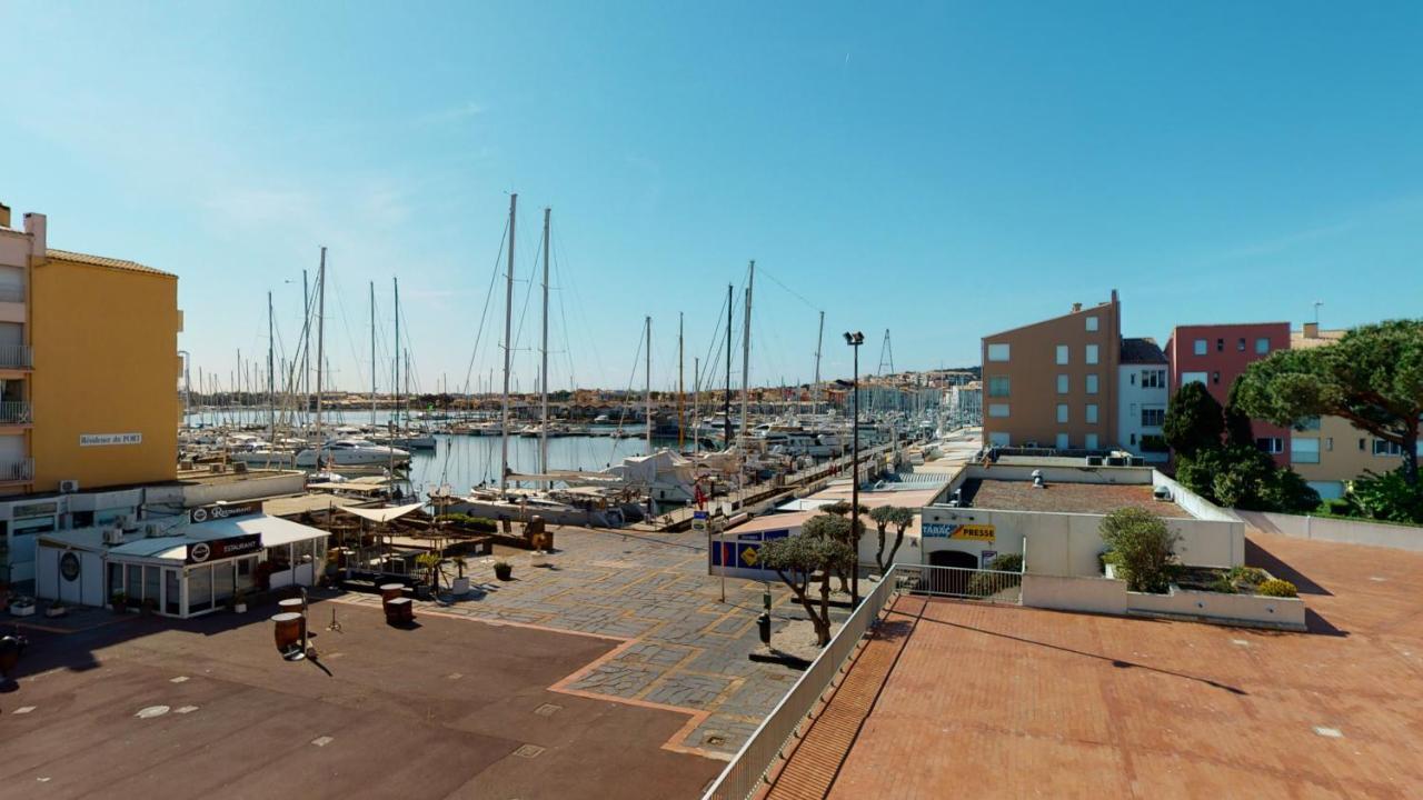 Studio Avec Belle Vue Sur Le Port Apartment Agde Exterior foto