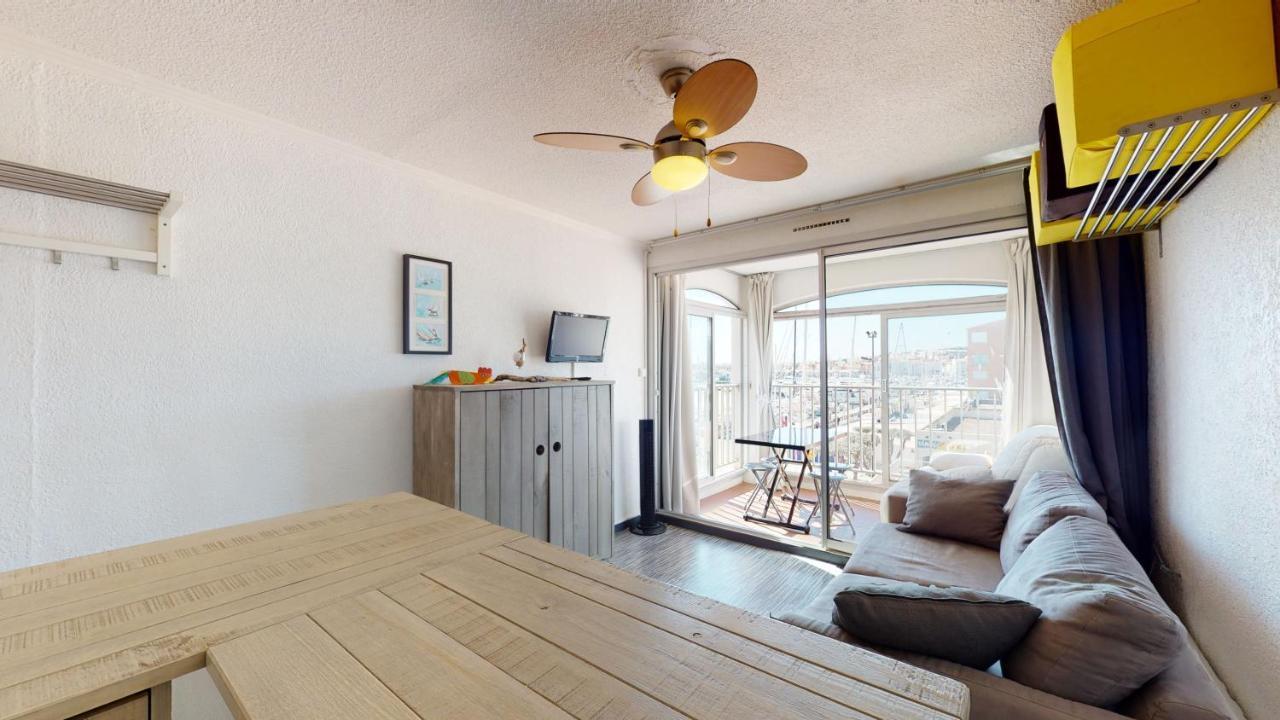 Studio Avec Belle Vue Sur Le Port Apartment Agde Exterior foto